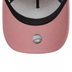 Gorra 9Forty New York Yankees MLB League Essentials Pink